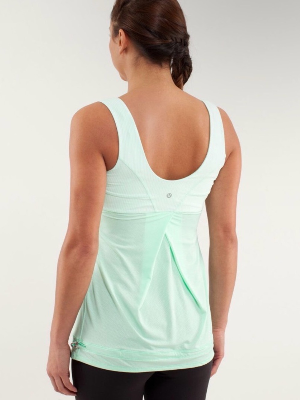 Lululemon Run: Tame Me Tank Size 8 Fresh Teal